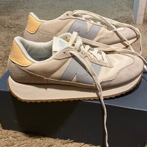 Women’s New Balance WS237HN1 size 9 B